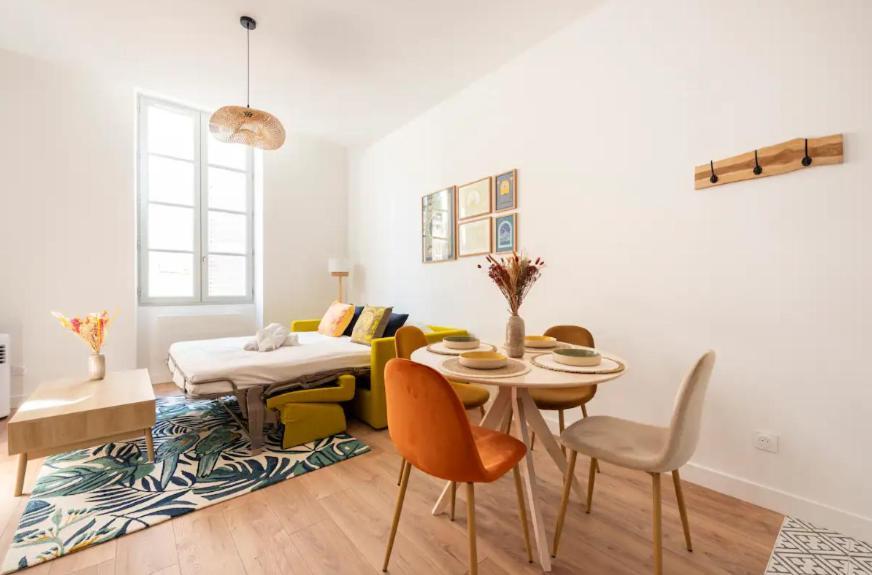 Apartment {la Petite Casa De Cezar} * Centre * Clim *